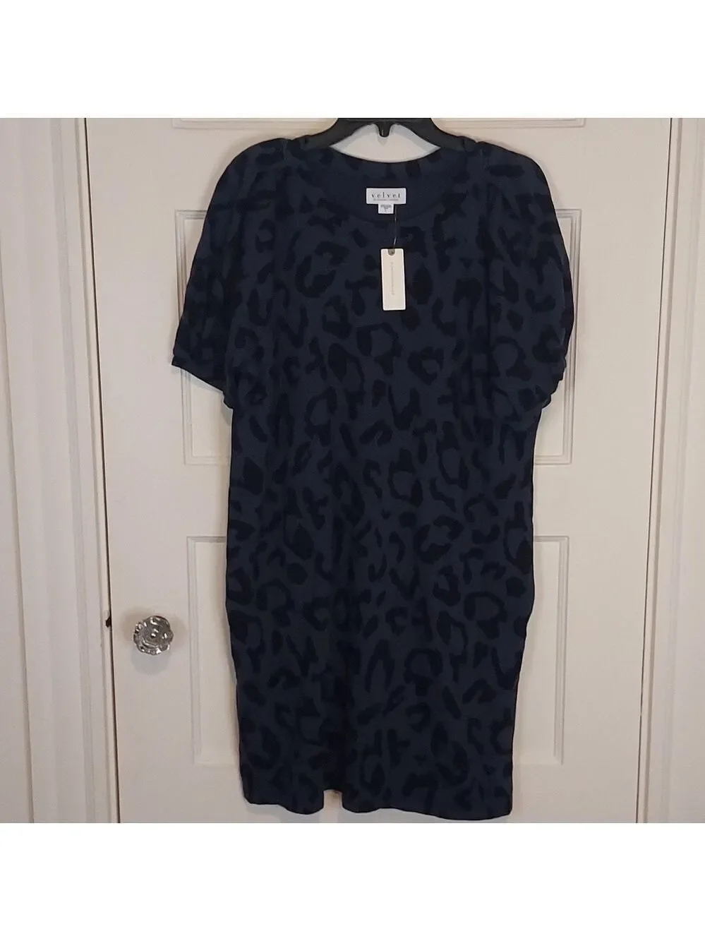 Velvet Graham Spencer Leopard Puff Sleeve Tunic Dress - Picture 2 of 12